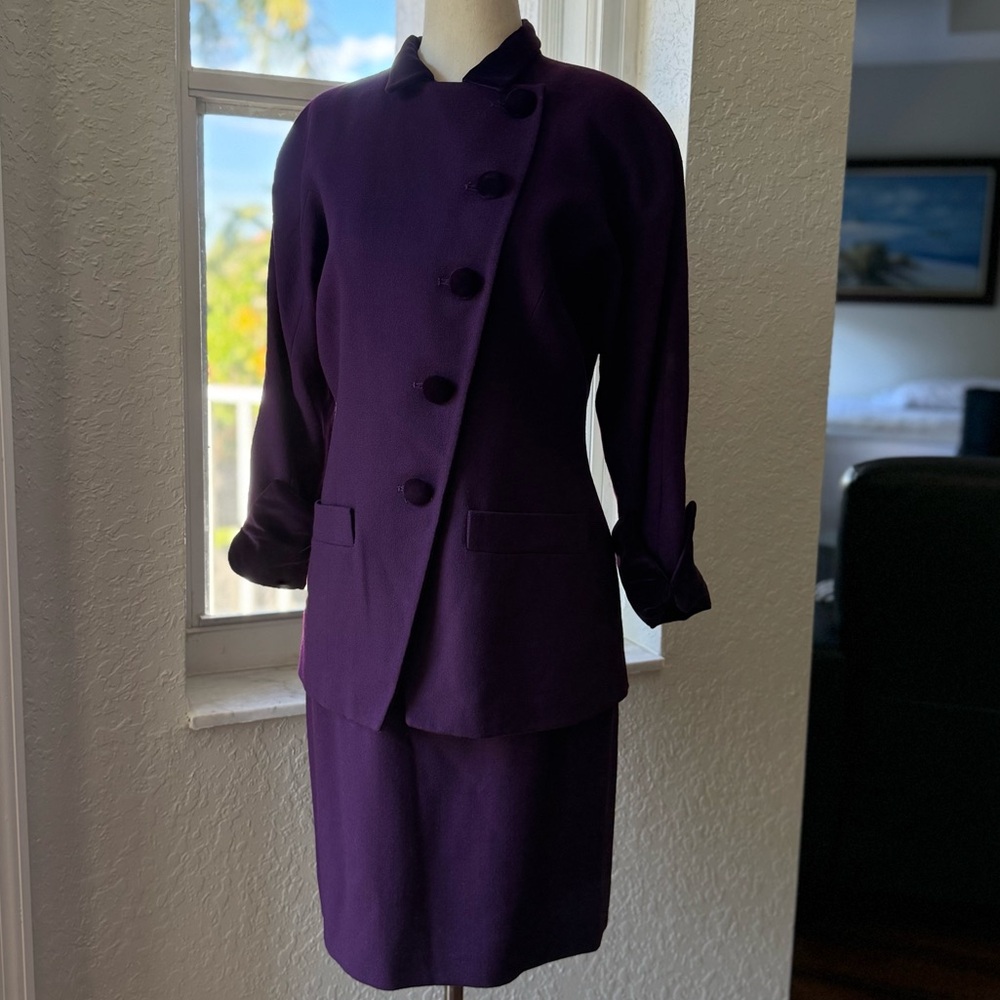 VTG Dior Luxurious Purple Wool Jacket - Picture 2 of 14